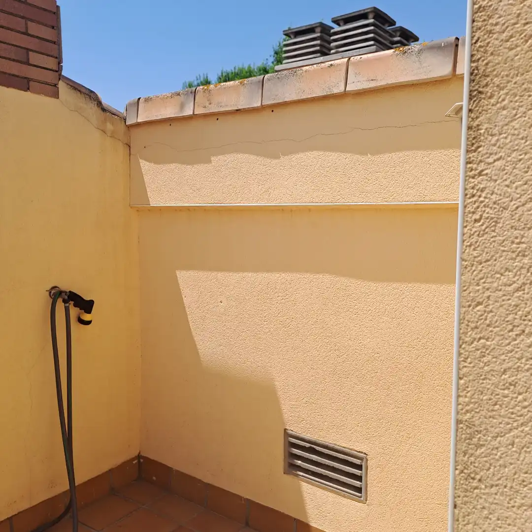 Vista exterior de Dúplex en venta en Castellbisbal con Calefacción, Parquet y Terraza