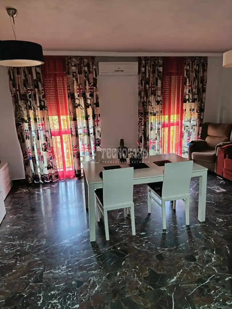 Flat with terrace for sale in La Carolina, imagen 3