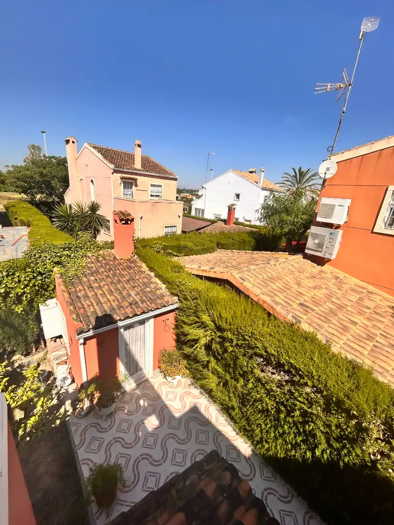 Vista exterior de Casa o chalet en venta en Elche / Elx con Aire acondicionado, Jardín privado y Terraza