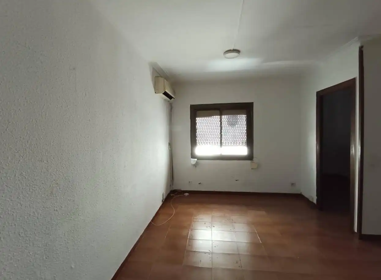 Piso en venta en L'Hospitalet de Llobregat