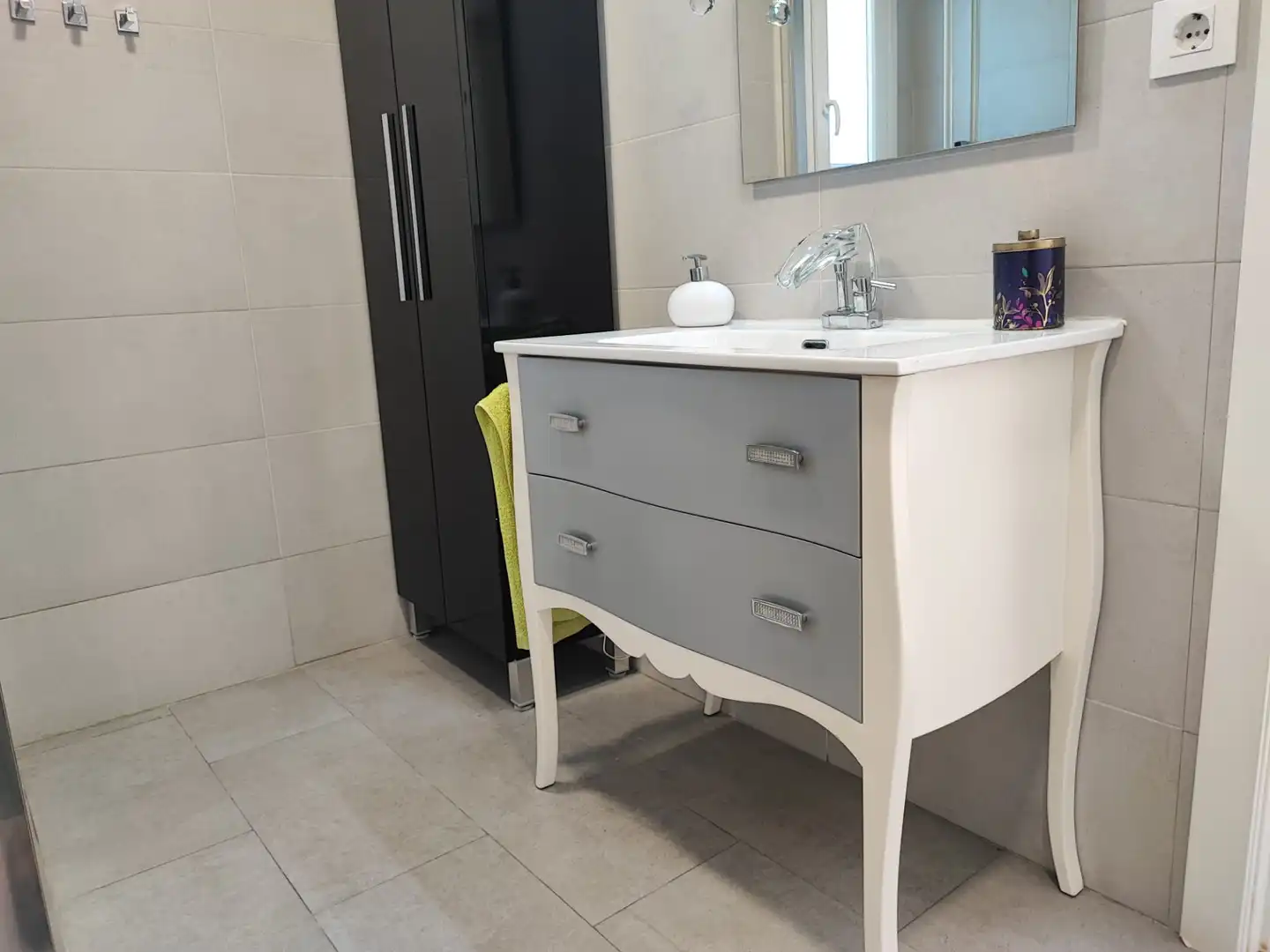 Badezimmer von Dachboden zum Verkauf in Tarragona mit Klimaanlage, Heizung und Parkett