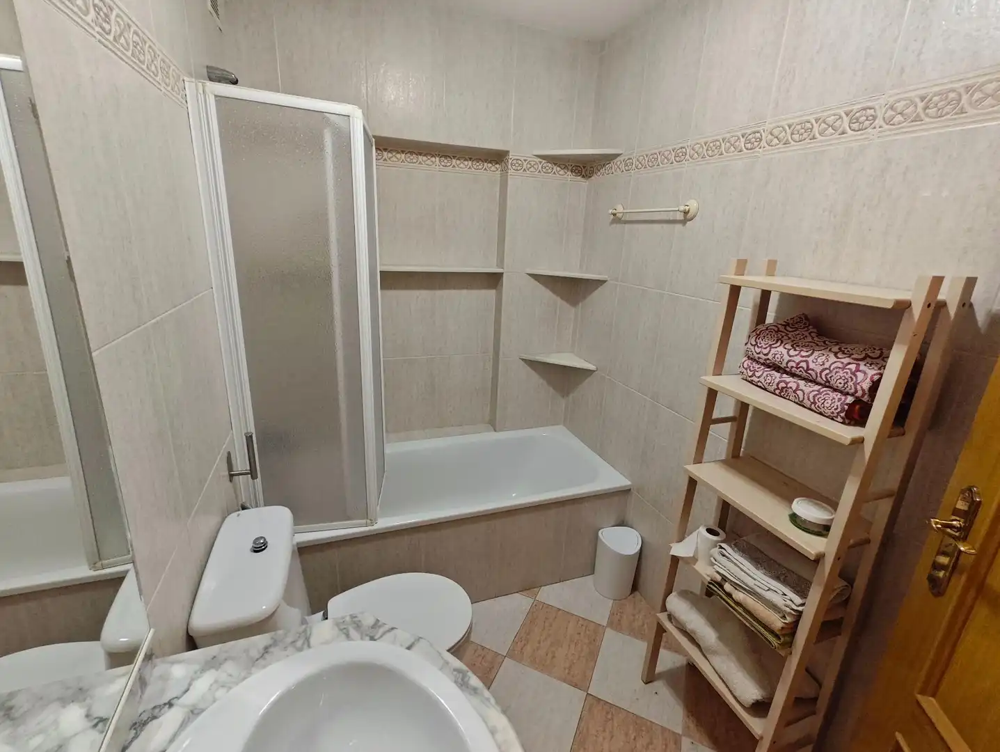 Apartamento con piscina en venta en Playa de Gandia, imagen 24
