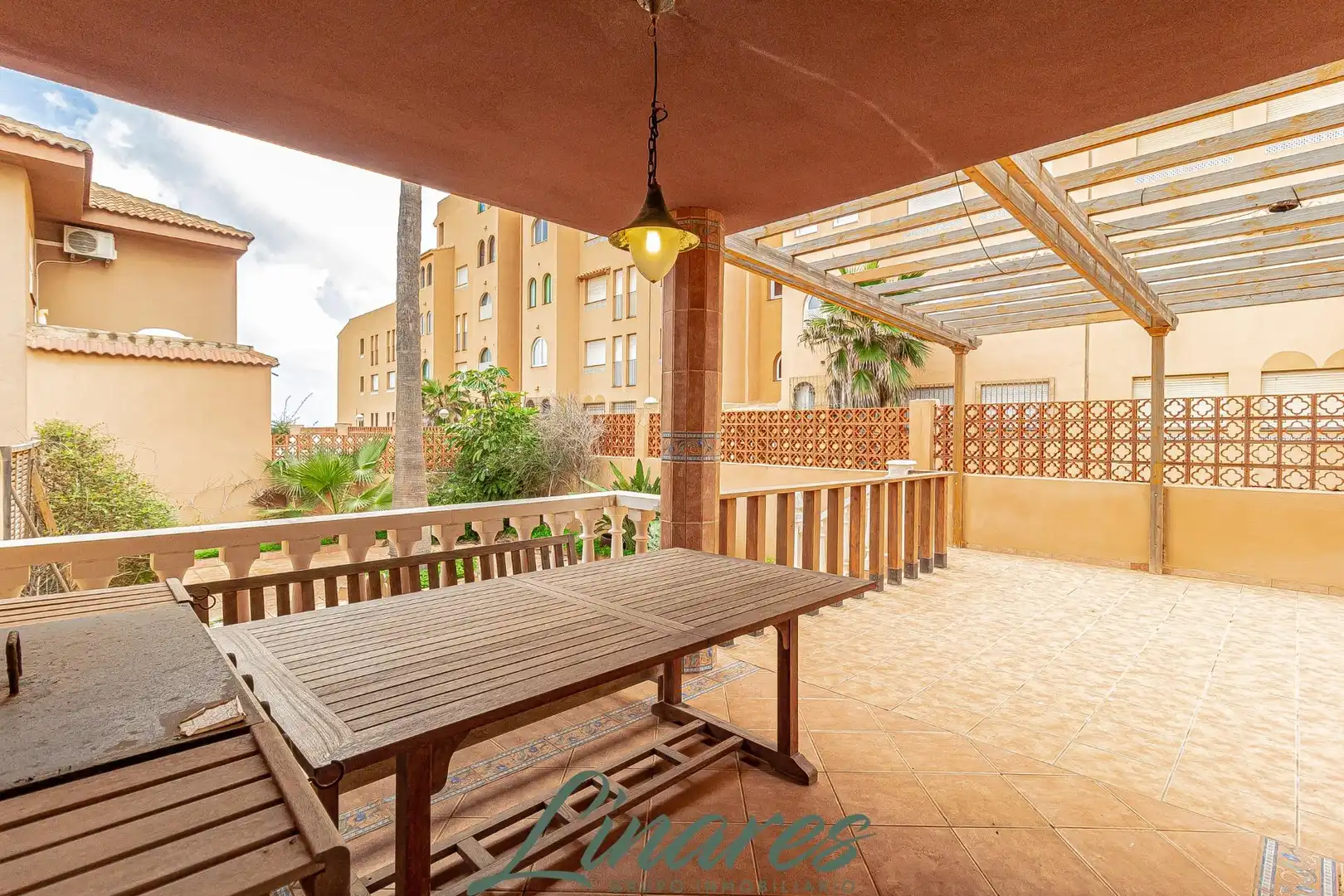 Terrassa de Casa o xalet en venda en La Manga del Mar Menor amb Aire condicionat, Jardí privat i Terrassa