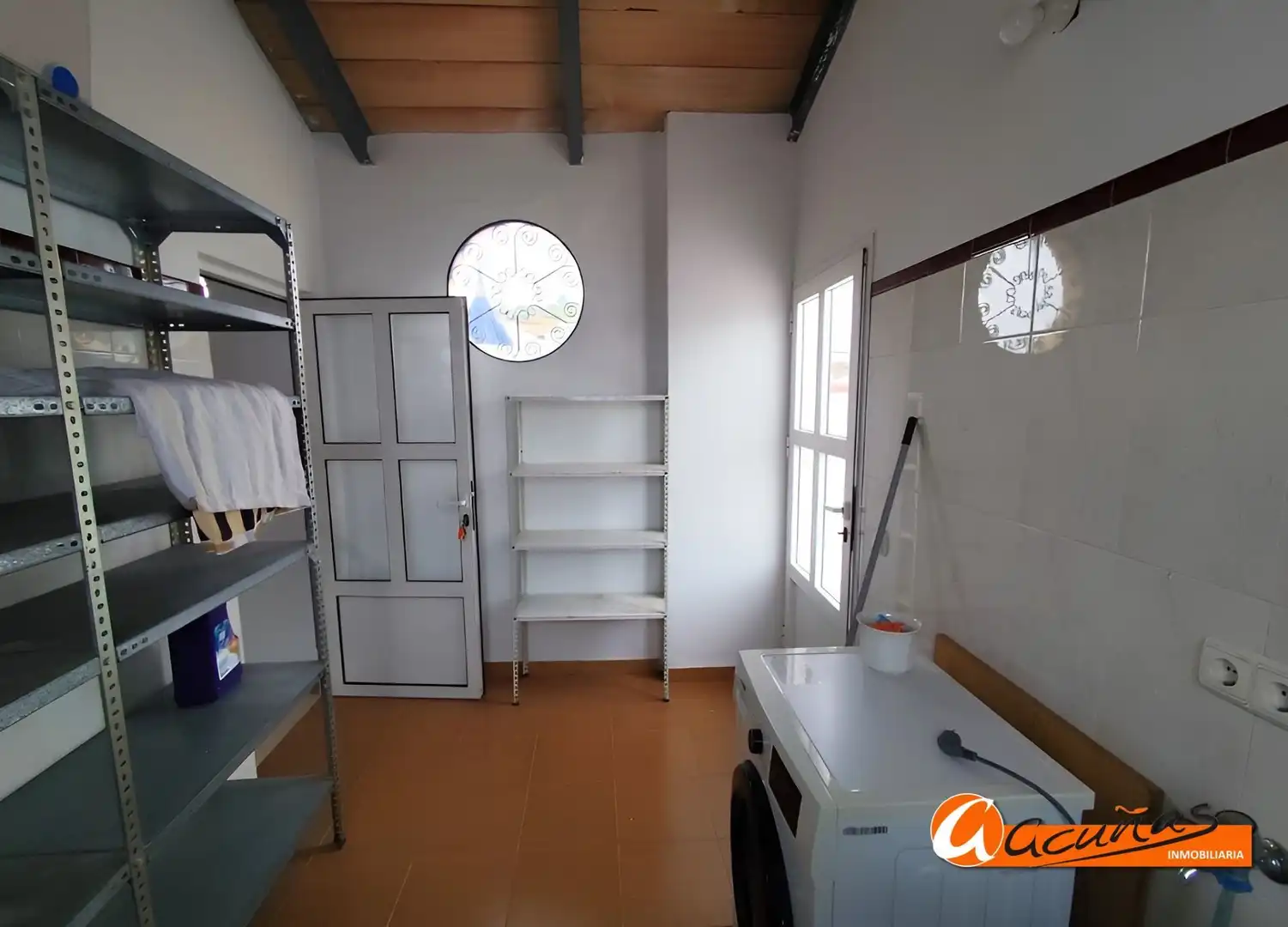 Kitchen of Flat for sale in Alameda  with Air Conditioner, Terrace and Storage room