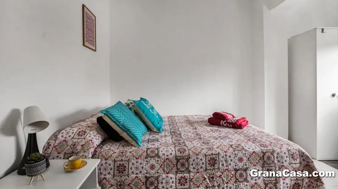 Bedroom of Flat for rent in Maracena  with Air Conditioner, Heating and Furnished
