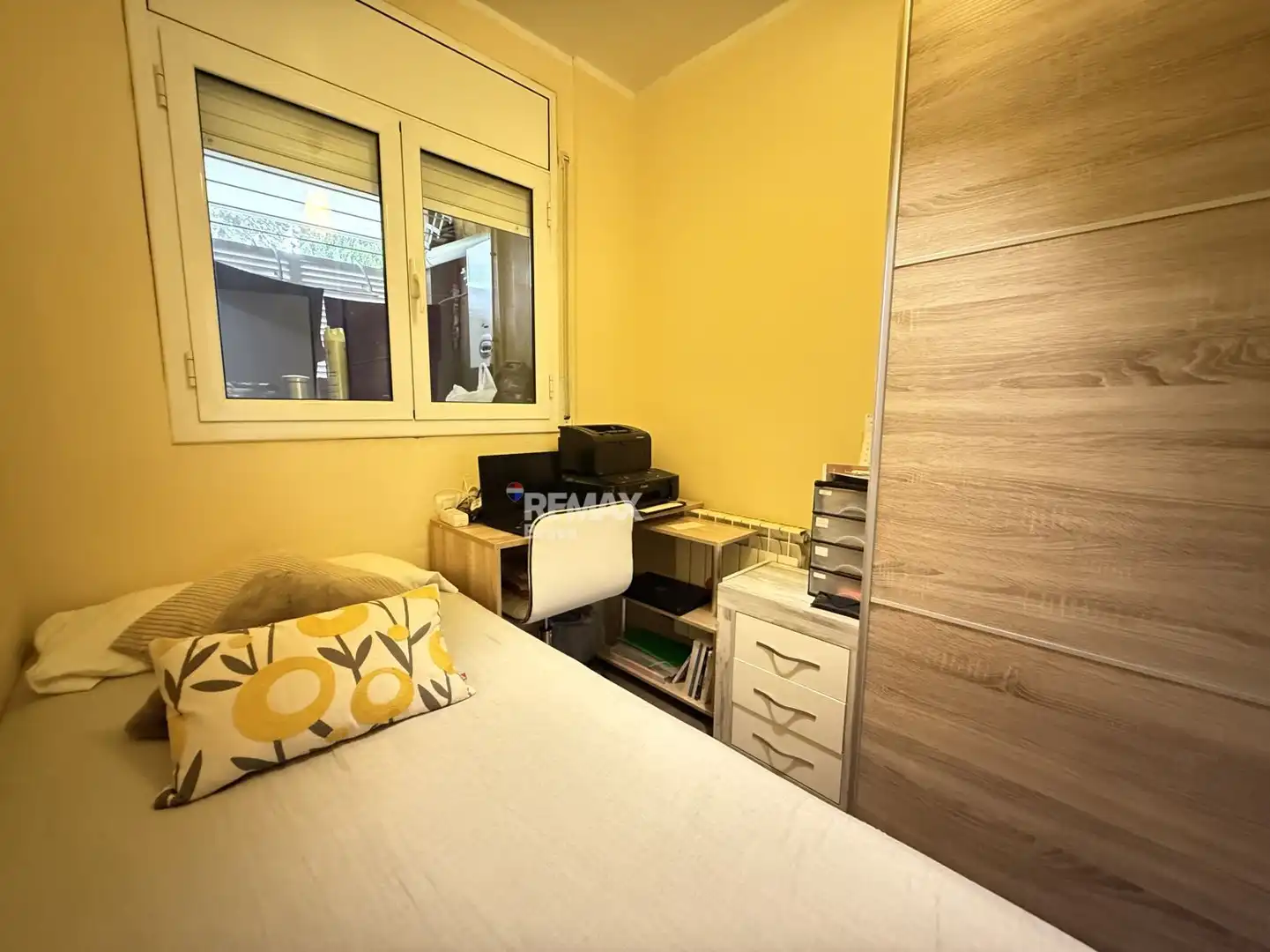 Bedroom of Flat for sale in La Jonquera  with Parquet flooring, Storage room and Furnished