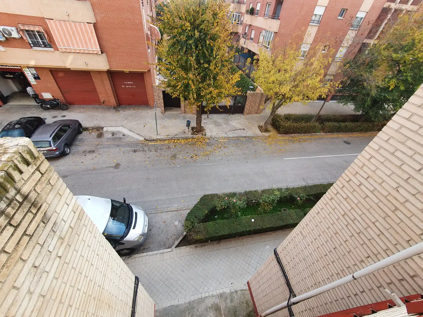 Parking de Apartamento de alquiler en Granada con Aire acondicionado, Calefacción y Terraza