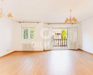 Sala d'estar de Casa o xalet en venda en Getafe amb Calefacció, Jardí privat i Parquet