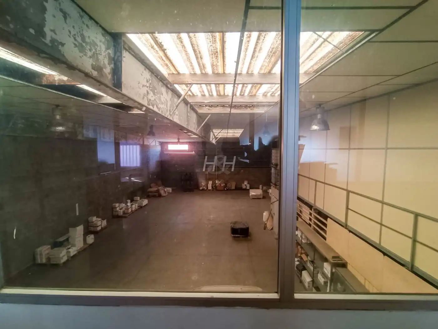 Nau industrial en venda en Sagunto / Sagunt amb Calefacció