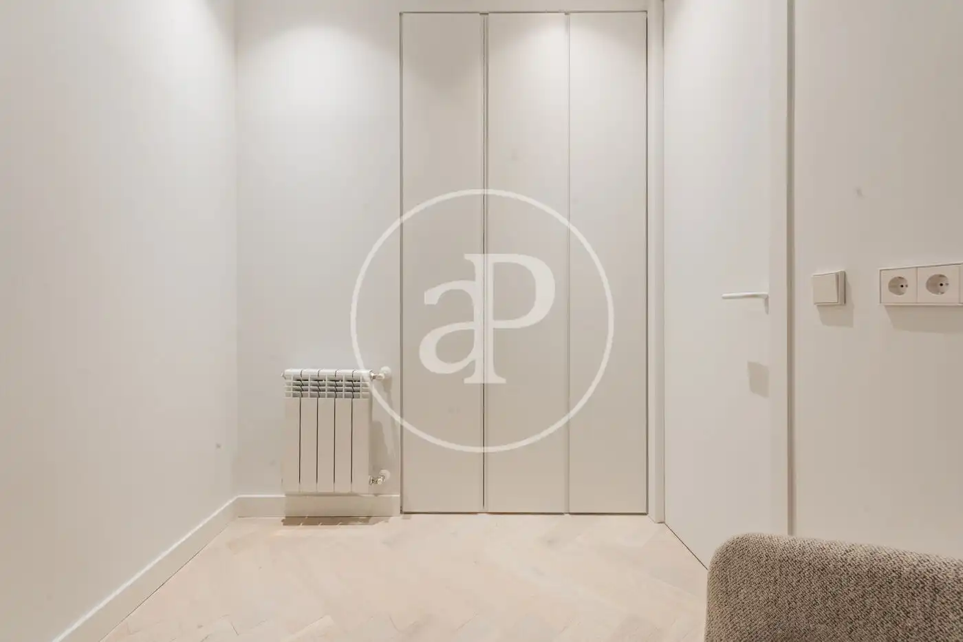 Flat for sale in C. del Dr. Esquerdo, Niño Jesús