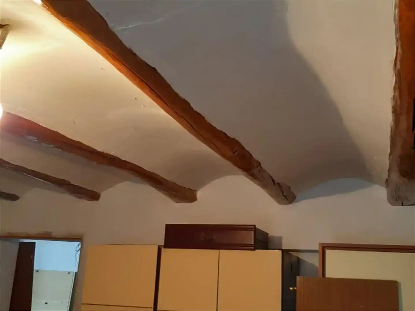 Casa adosada en venda en Villarquemado amb Balcó
