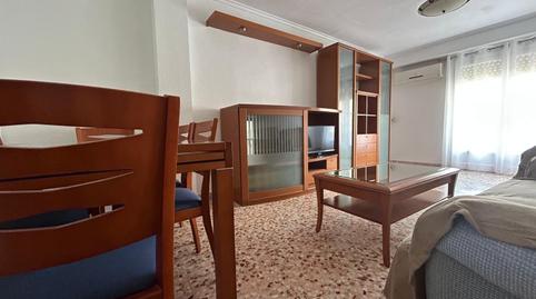 Foto 2 de Piso de alquiler en Calle Calle Aurelio Coquillat Pascual, Reina Victoria - Miguel Hernández, Elche / Elx