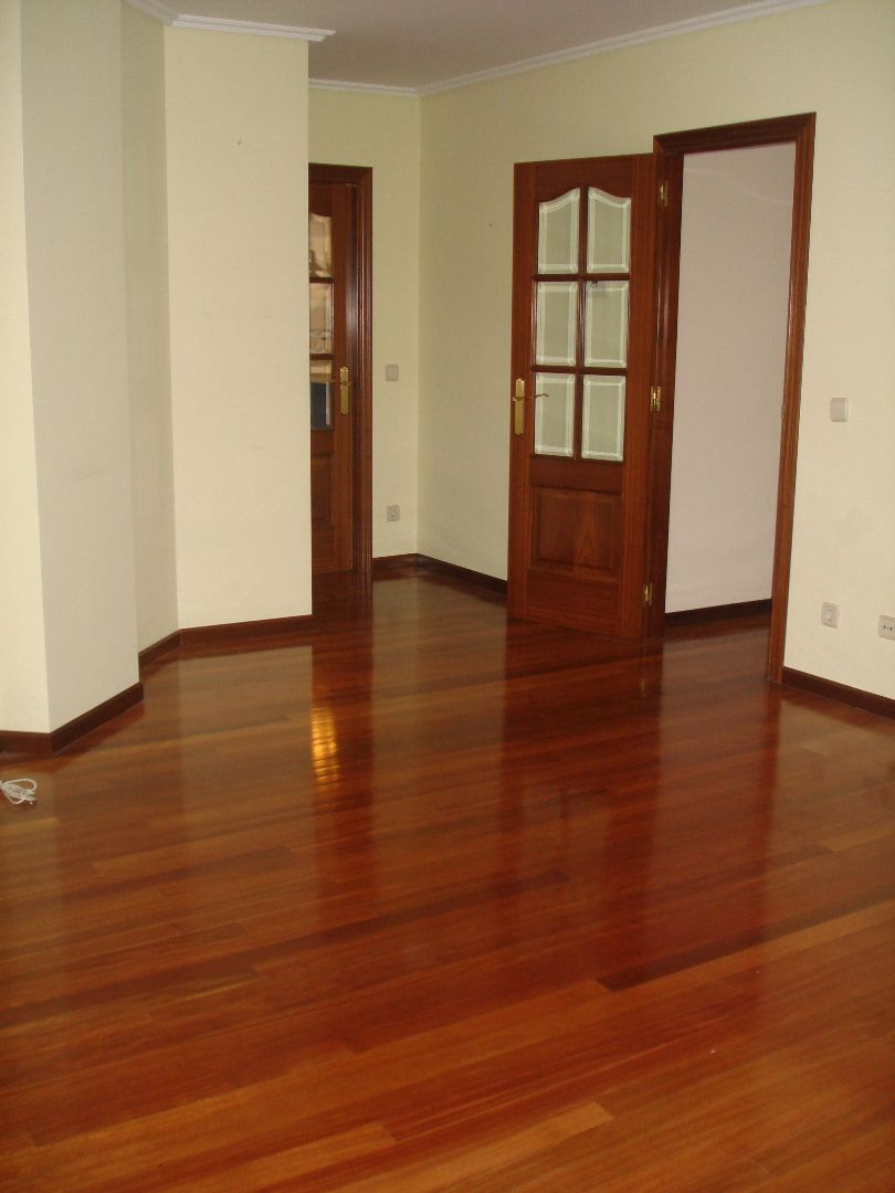 Dúplex en venta en Ferrol con Calefacción, Parquet y Terraza