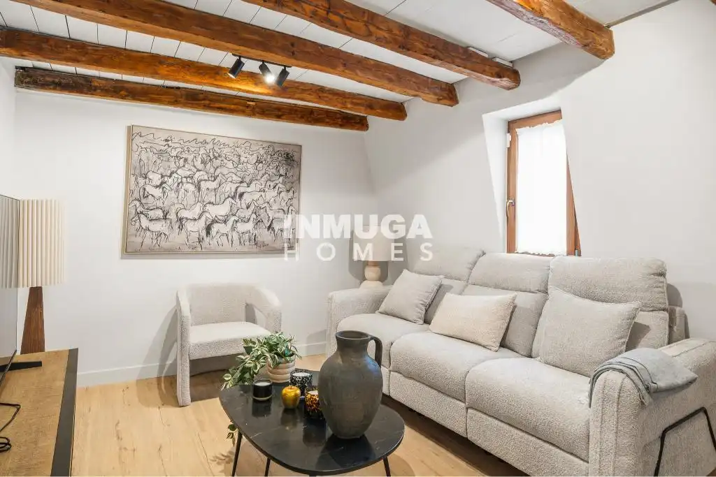 Sala d'estar de Dúplex en venda en Madrid amb Aire condicionat i Calefacció