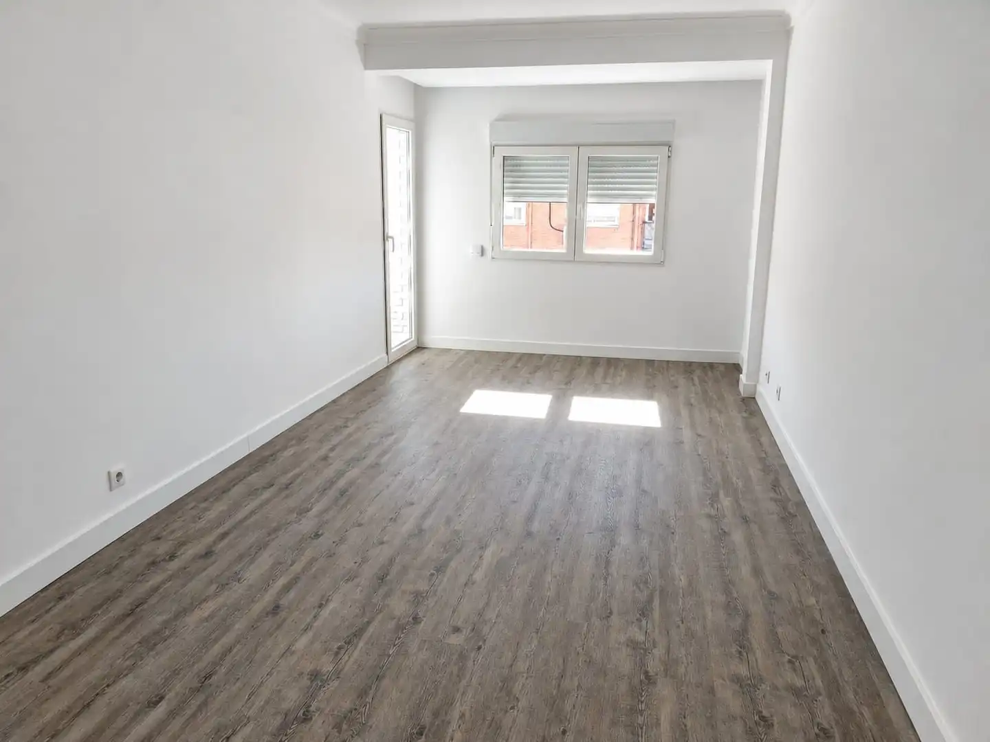 Piso en venta en Alcalá de Henares con Calefacción y Terraza