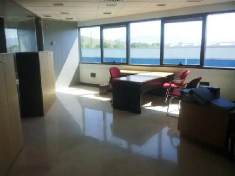 Büro zur Miete in  Pamplona / Iruña mit Klimaanlage und Heizung
