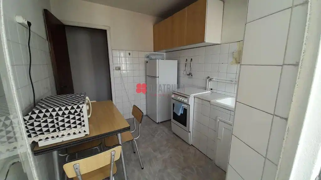 Cocina de Piso en venta en Santiago de Compostela  con Calefacción