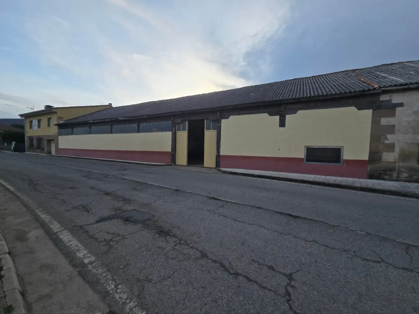 Nau industrial en venda a Campoo de Enmedio