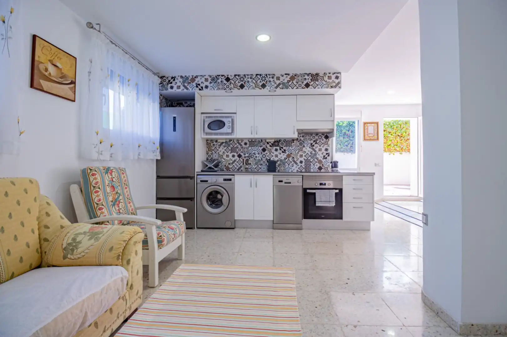 Cocina de Casa o chalet en venta en L'Alfàs del Pi con Aire acondicionado, Calefacción y Jardín privado
