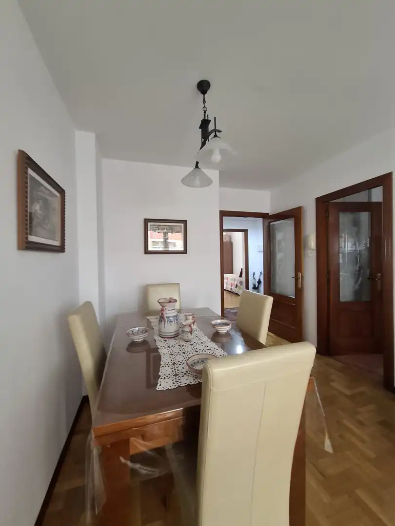Dining room of Flat for rent in Gijón   with Heating, Parquet flooring and Furnished
