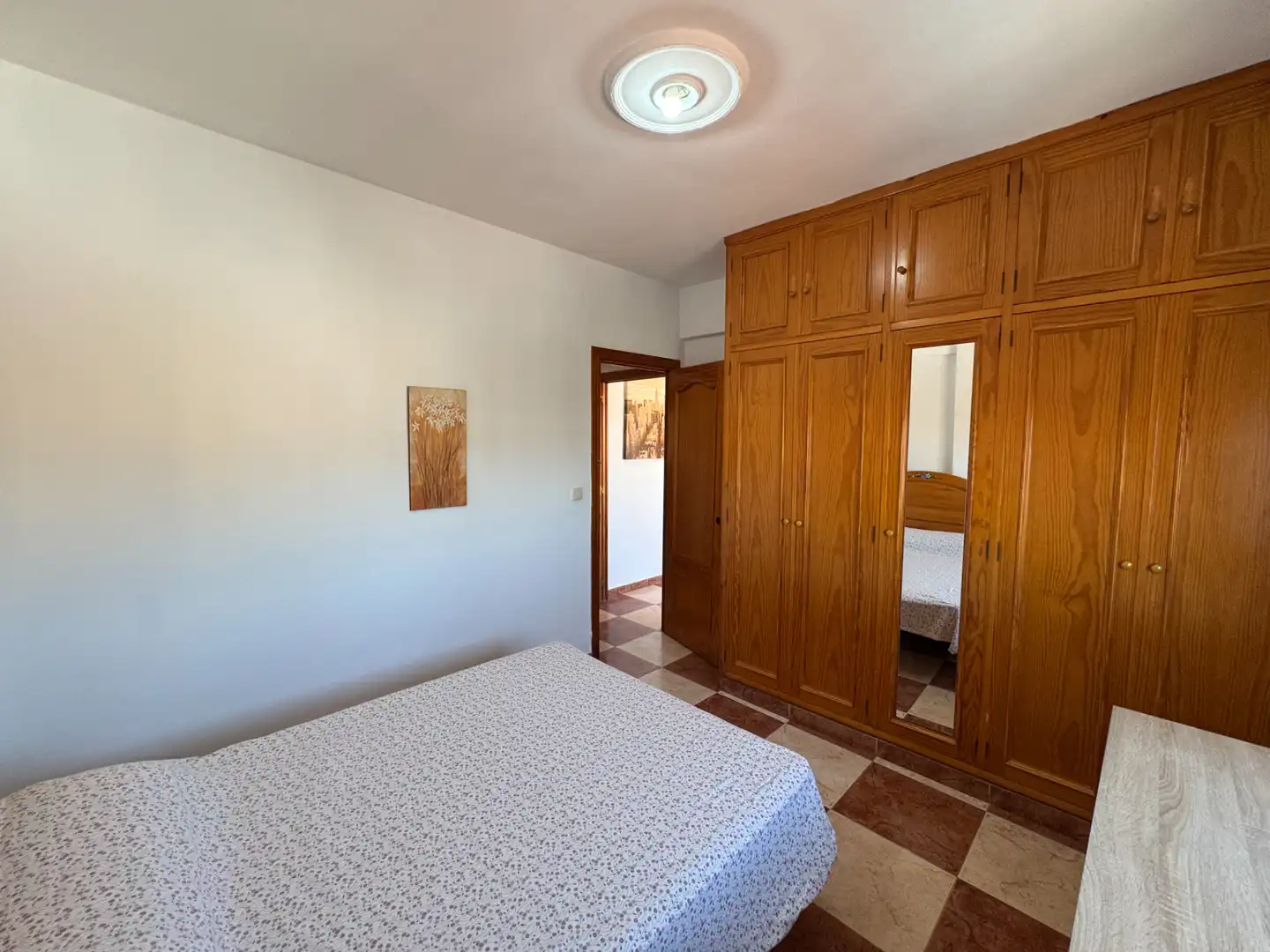 Habitación en Calle Maestro Chapí, Parque Ayala - Jardín de la Abadía - Huelín