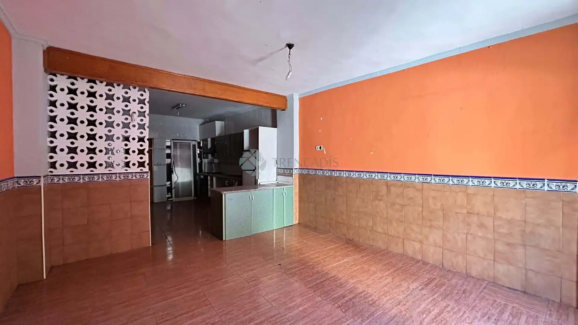 Küche von Einfamilien-Reihenhaus zum Verkauf in Tavernes de la Valldigna