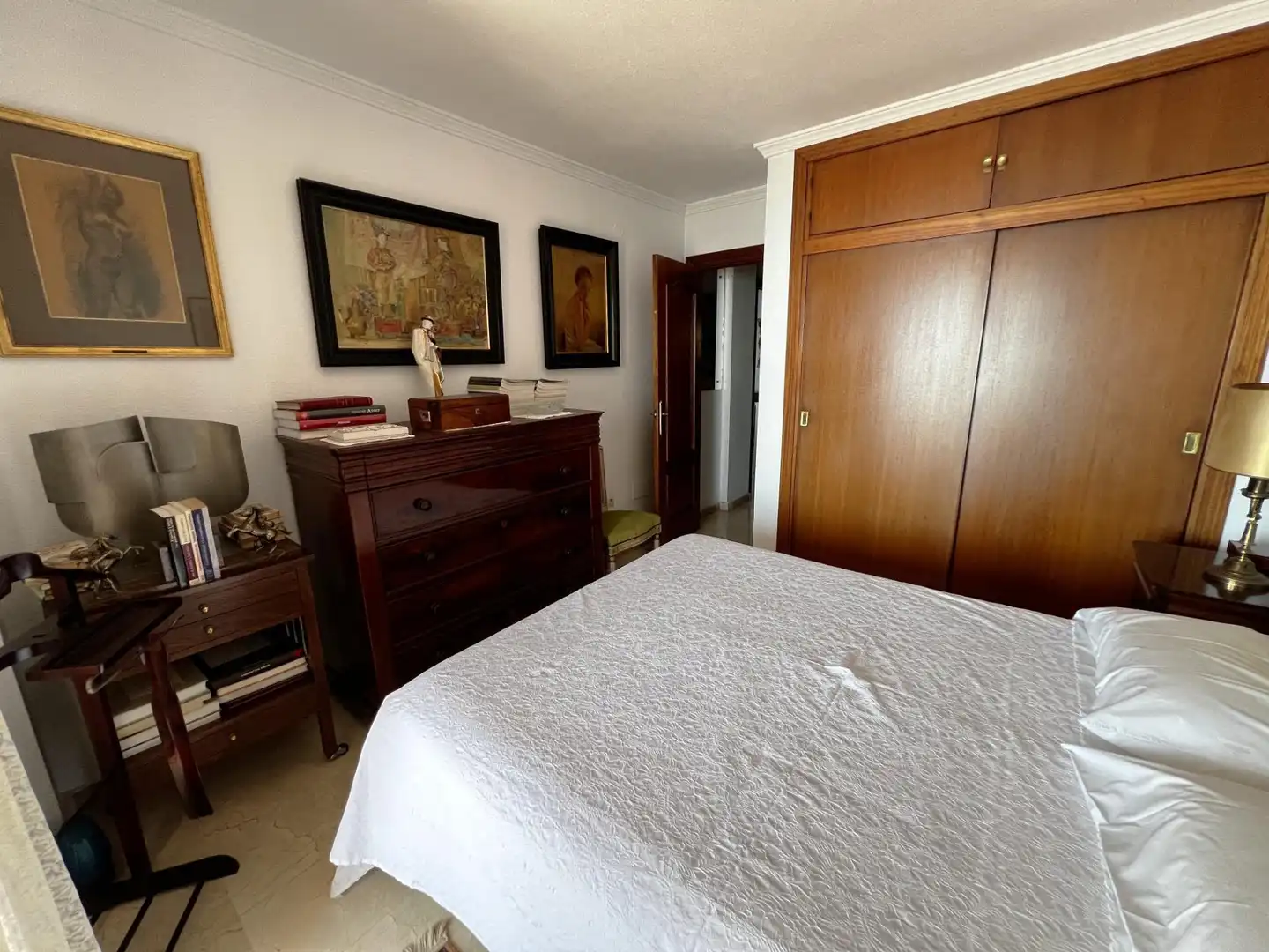 Dormitori de Apartament en venda en Fuengirola amb Aire condicionat, Terrassa i Piscina comunitària