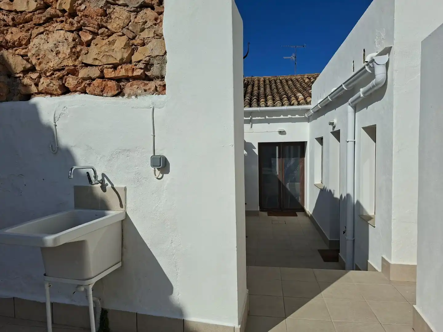 Vista exterior de Casa adosada en venta en Dénia con Calefacción