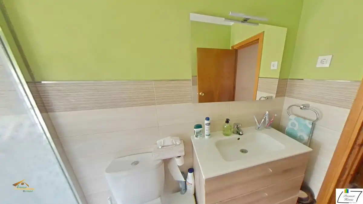 Baño de Casa o chalet en venta en Muñogrande con Calefacción, Jardín privado y Trastero
