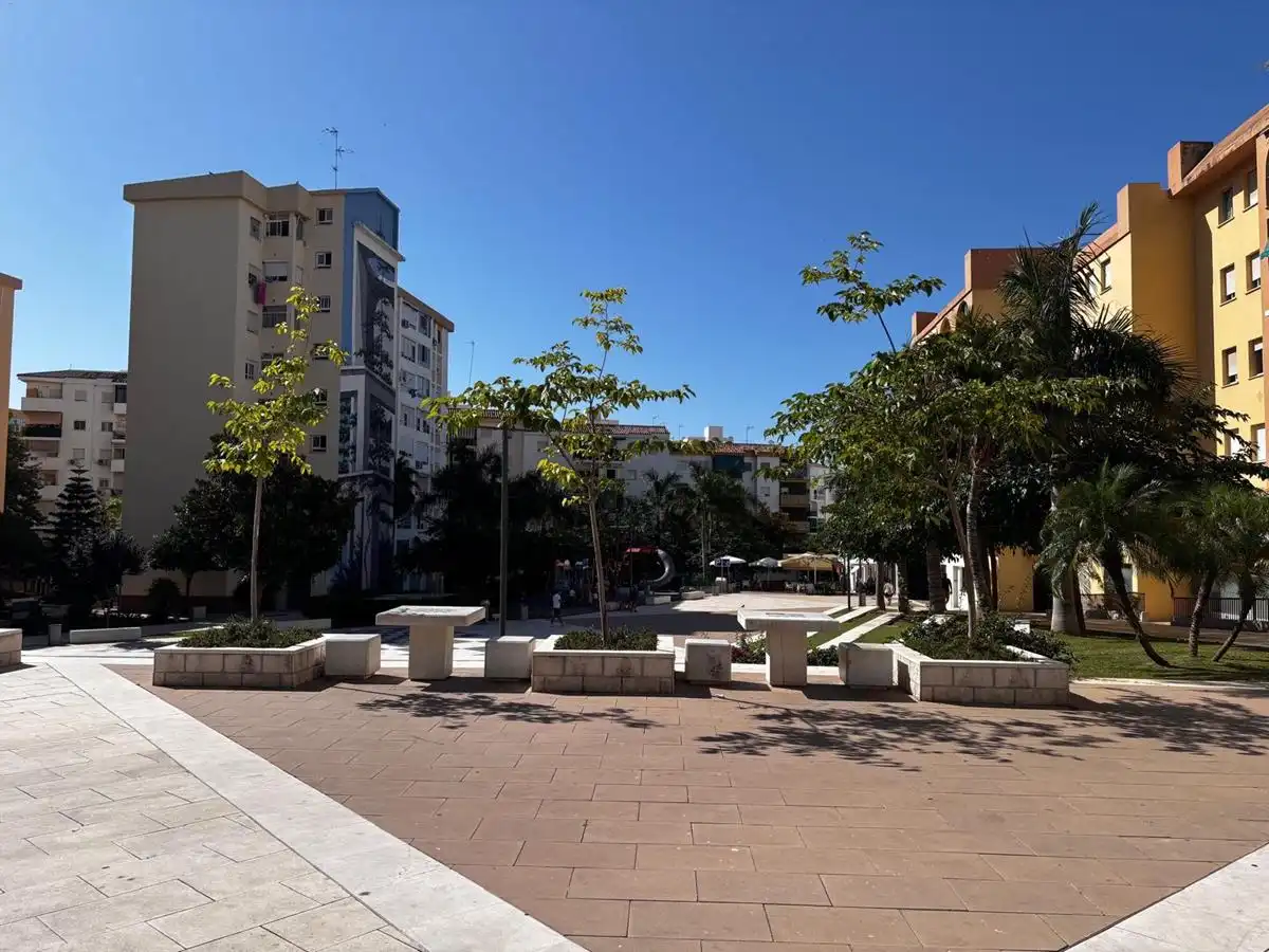 Locale commerciale in affitto a Estepona Pueblo, imagen 2