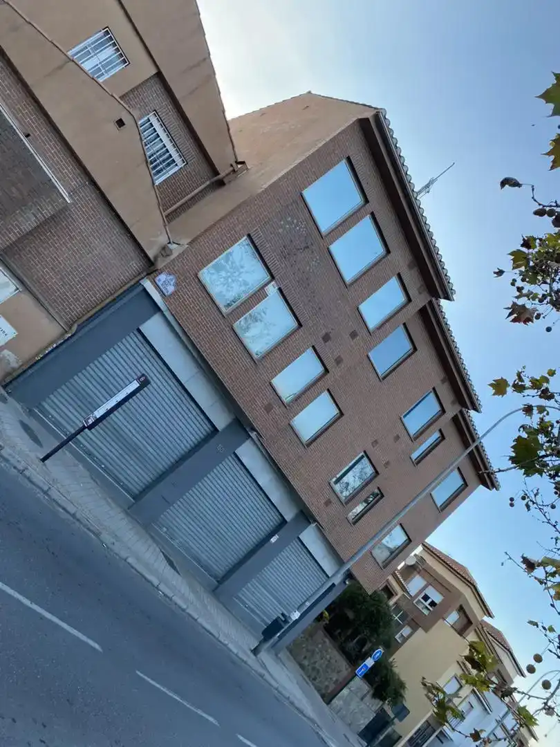 Vista exterior de Estudio de alquiler en Granada con Aire acondicionado y Trastero
