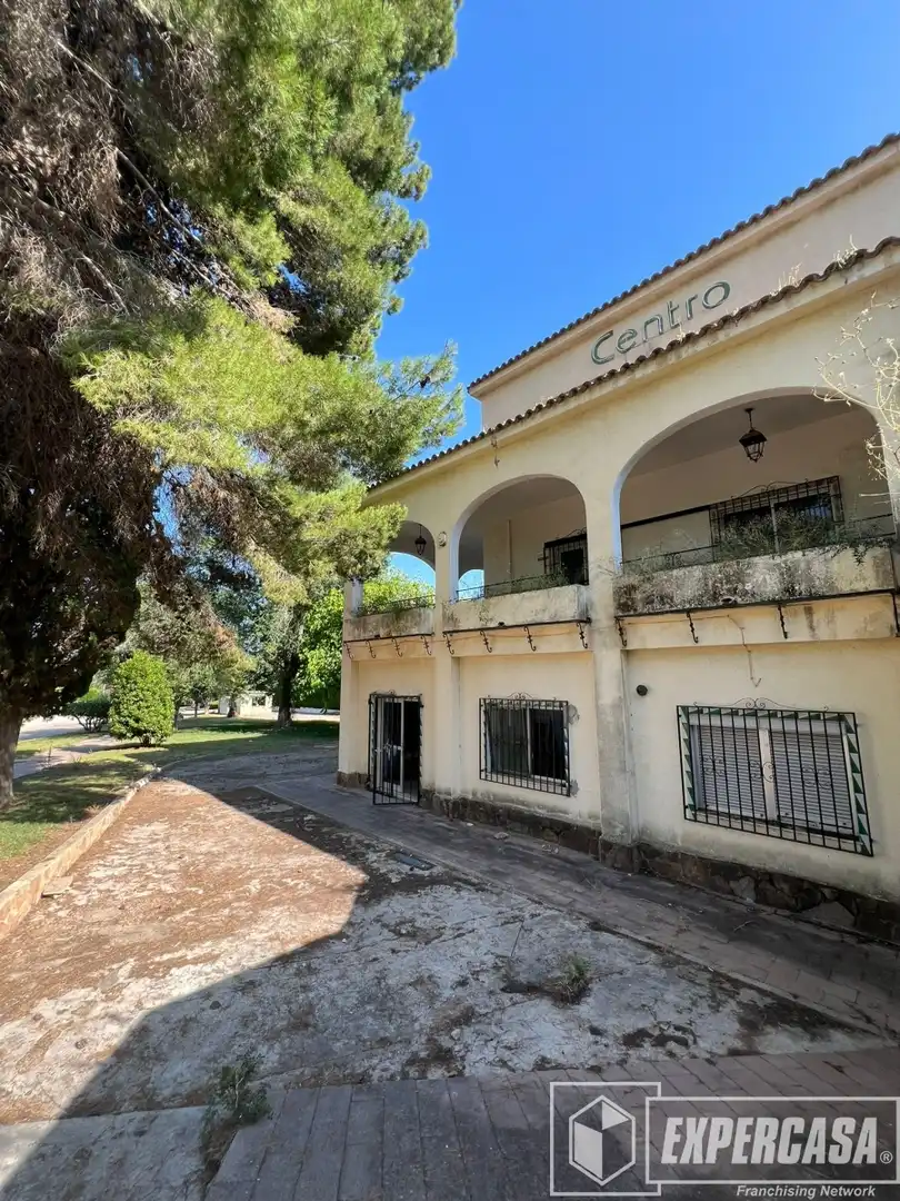 Vista exterior de Local en venta en Picassent con Aire acondicionado y Terraza