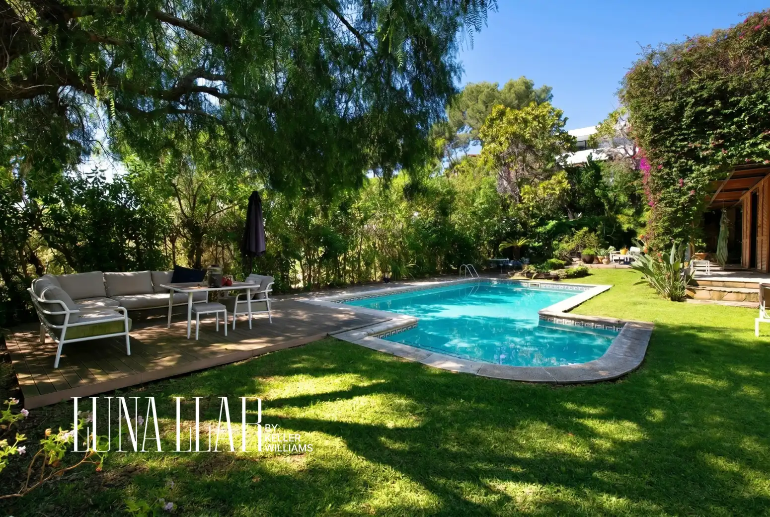 Schwimmbecken von Haus oder Chalet zum Verkauf in Castelldefels mit Terrasse und Schwimmbad