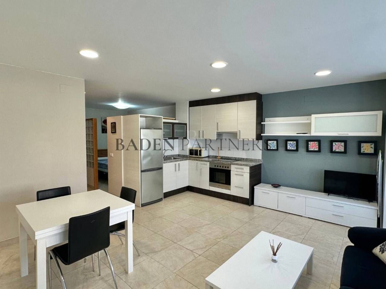 Study to rent in Vinaròs  with Furnished