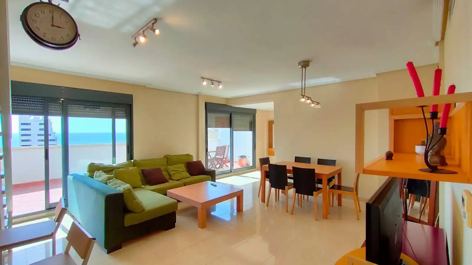 Sala de estar de Ático en venta en Vinaròs con Aire acondicionado, Calefacción y Terraza