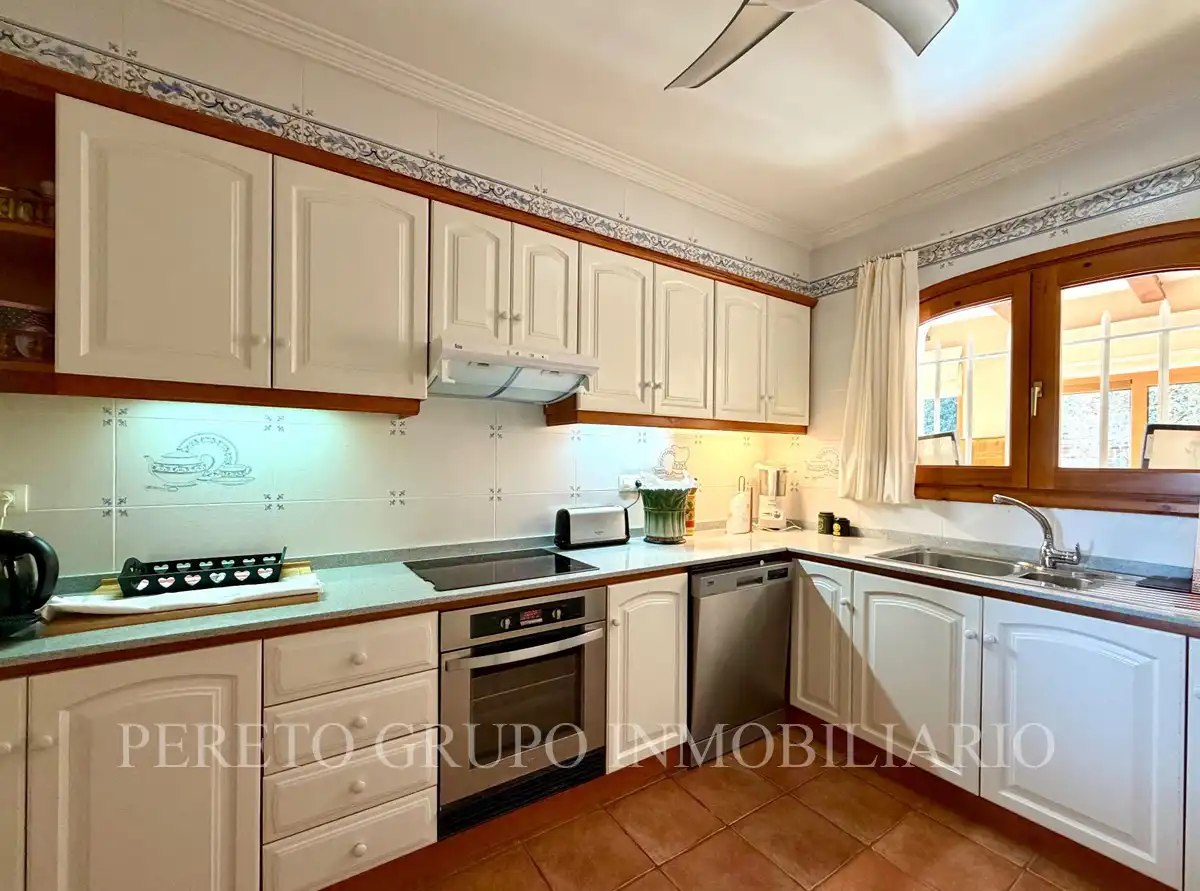 Detached house with pool for sale in El Montgó, imagen 14
