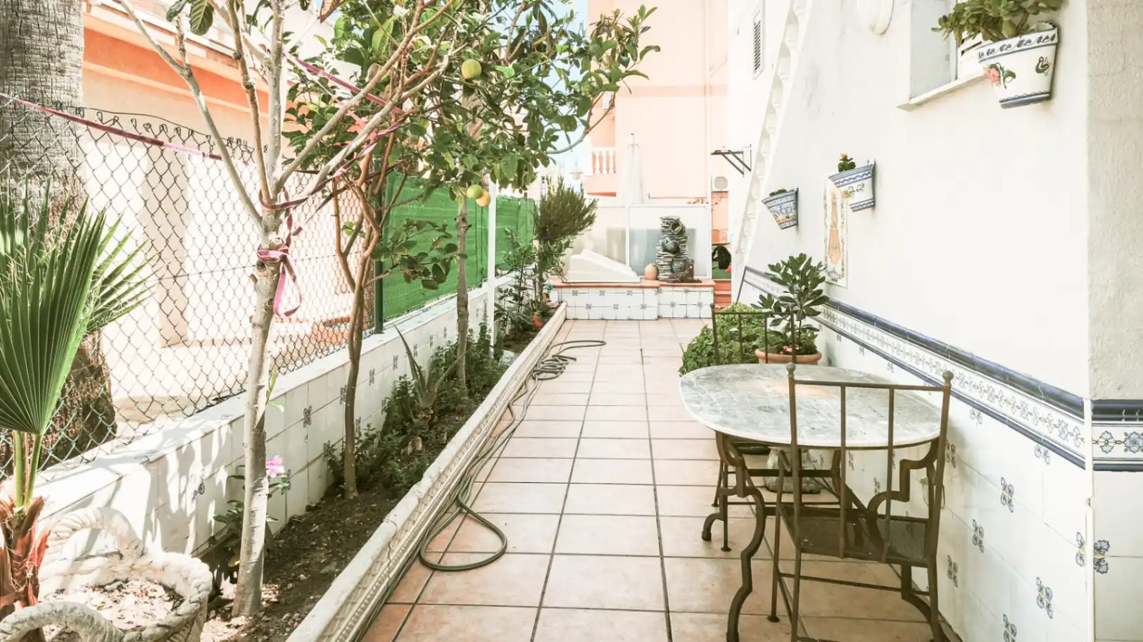 Terrasse von Haus oder Chalet zum Verkauf in Oliva mit Klimaanlage, Heizung und Terrasse