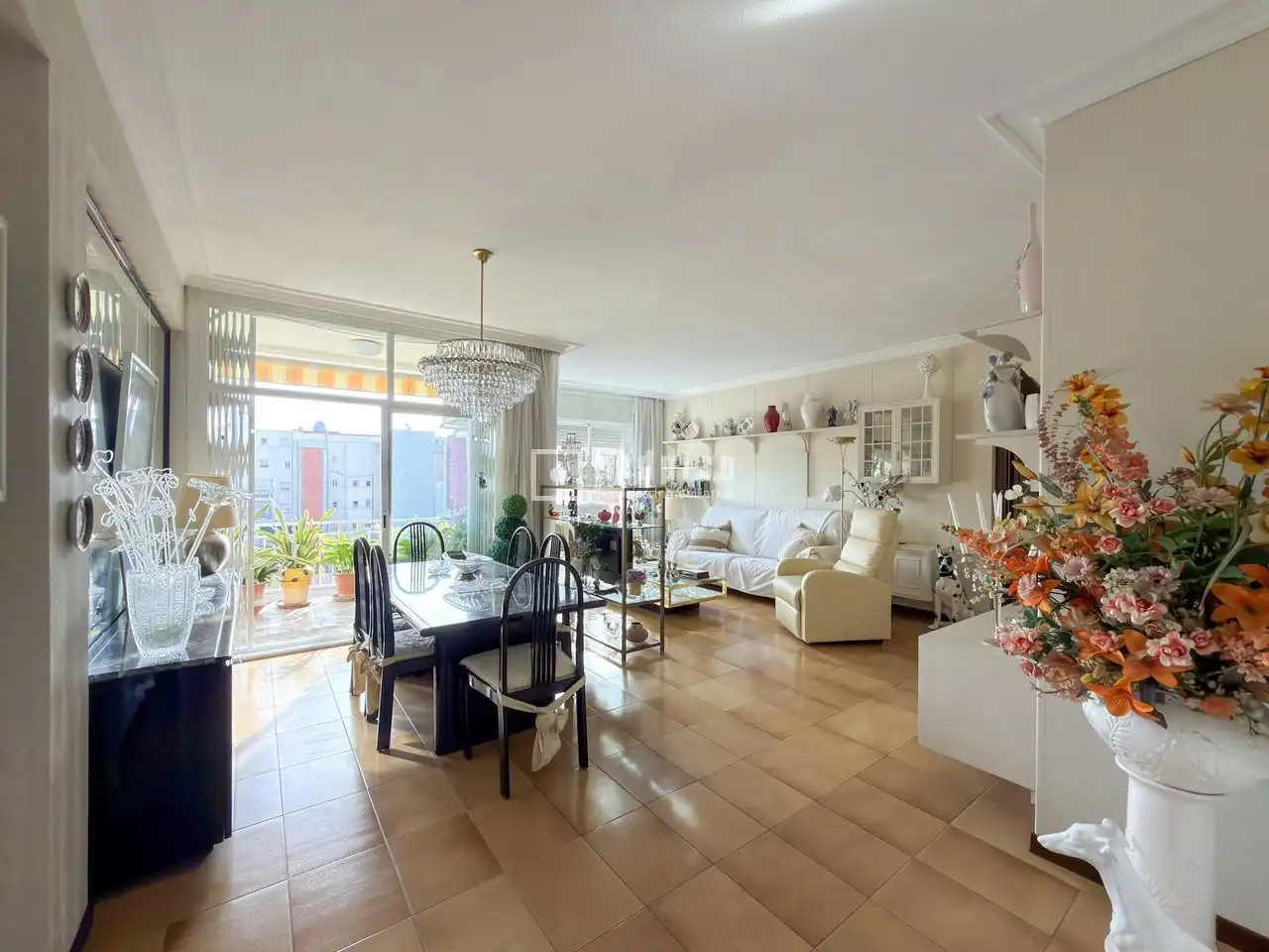 Piso en venta en El Camp de l'Arpa del Clot, Sant Martí