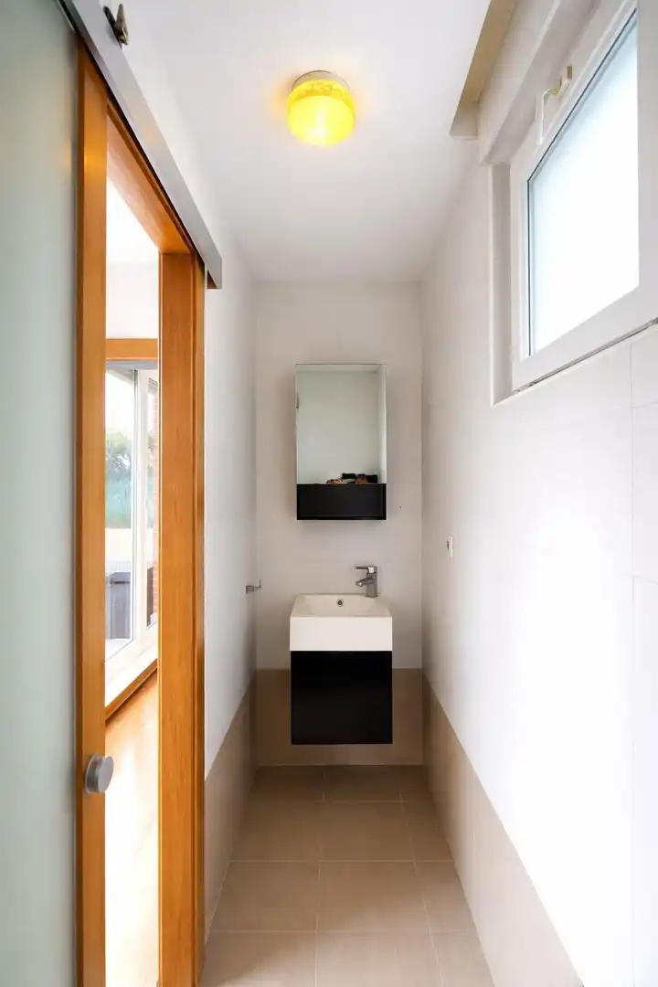 Bany de Apartament en venda en El Astillero   amb Calefacció, Terrassa i Piscina comunitària