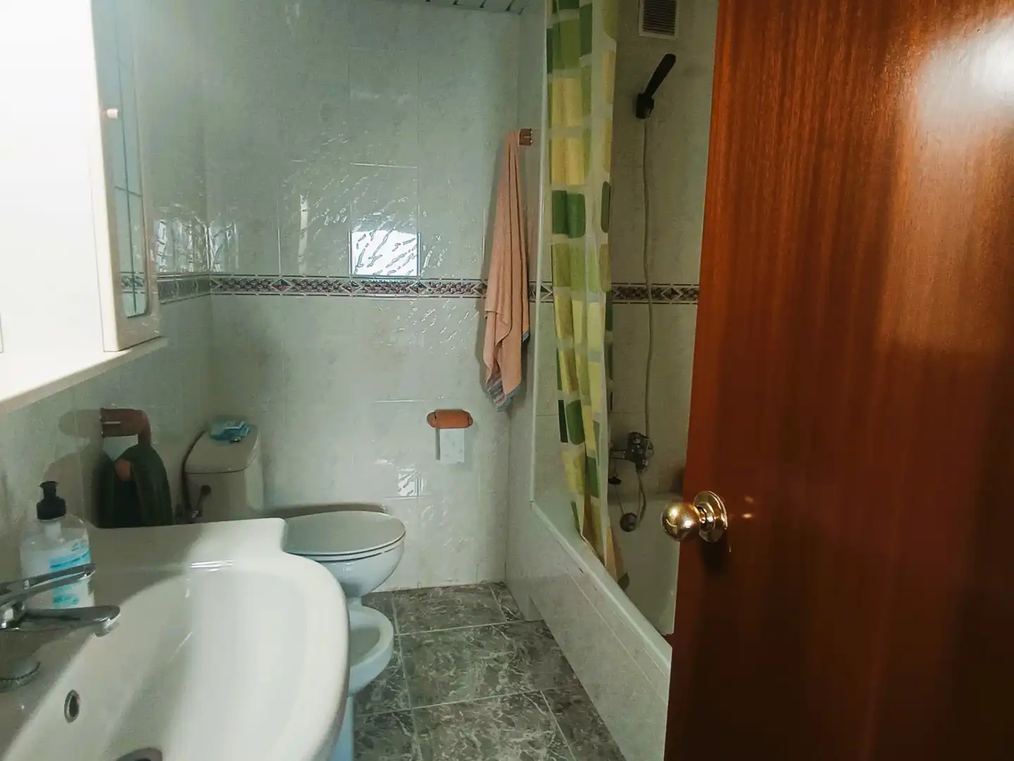 Bathroom of Flat for sale in Cunit  with Air Conditioner, Storage room and Furnished