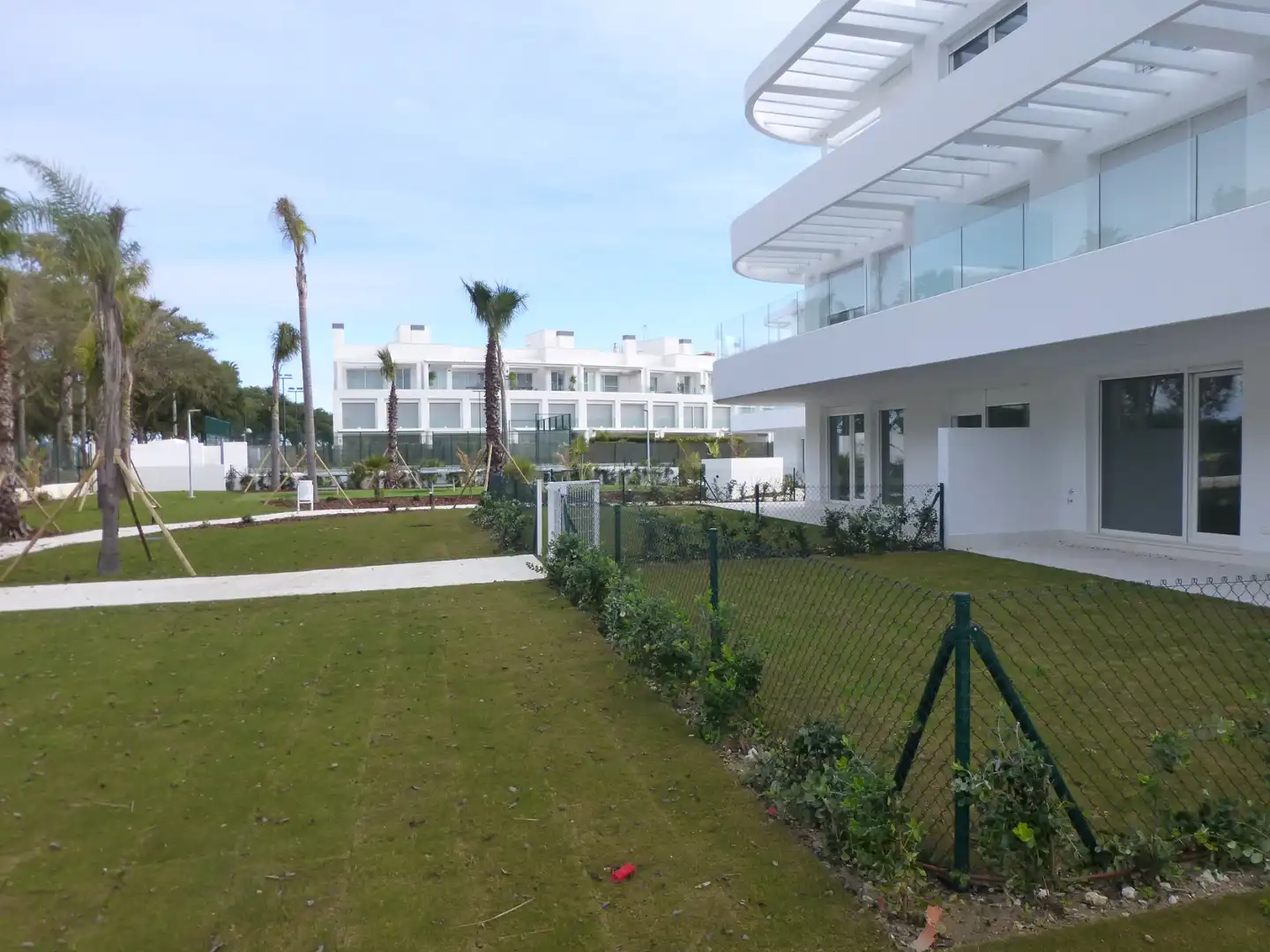 Vista exterior de Planta baja en venta en Chipiona con Aire acondicionado, Calefacción y Jardín privado