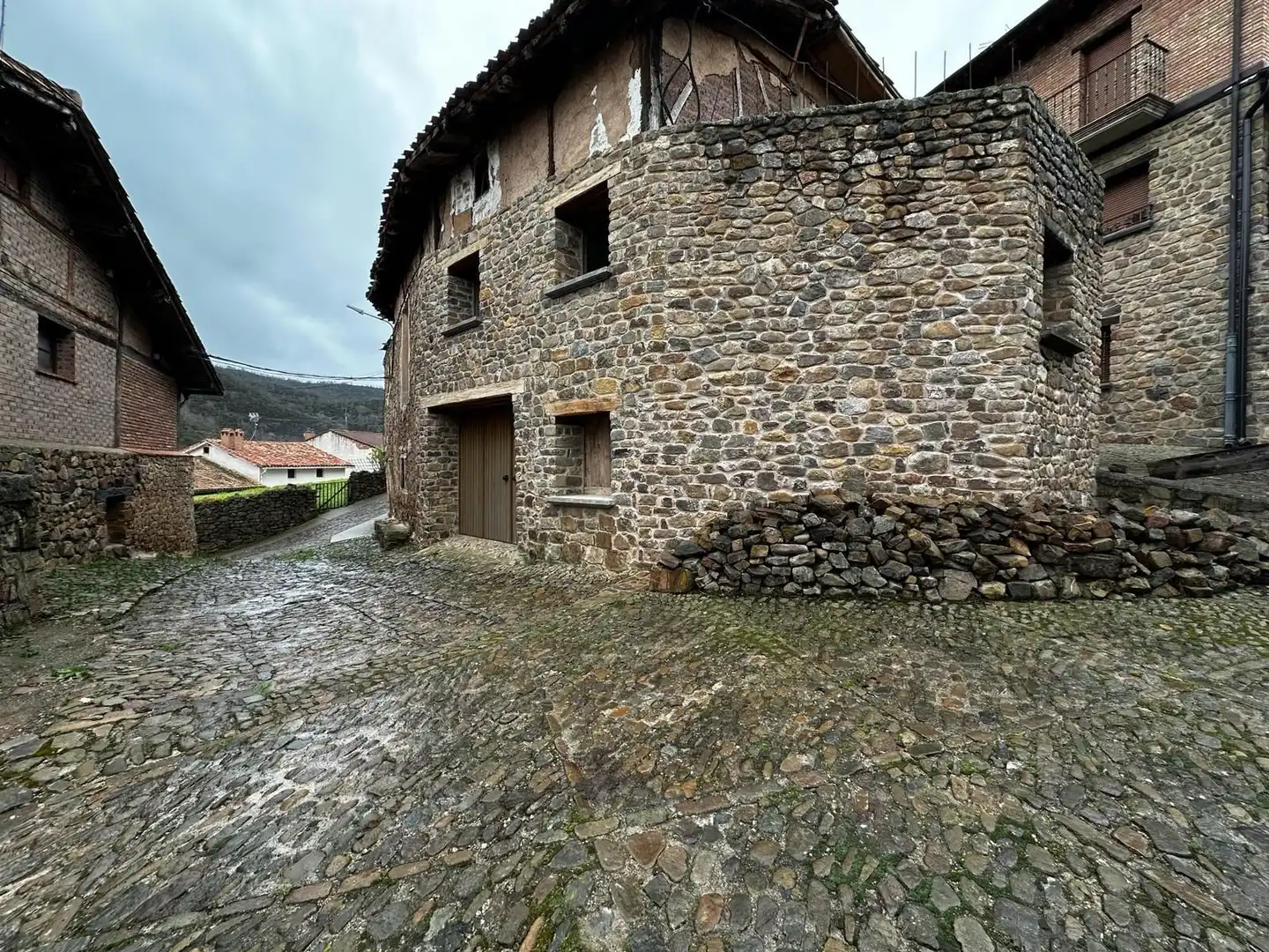 Vista exterior de Casa o xalet en venda en Laguna de Cameros