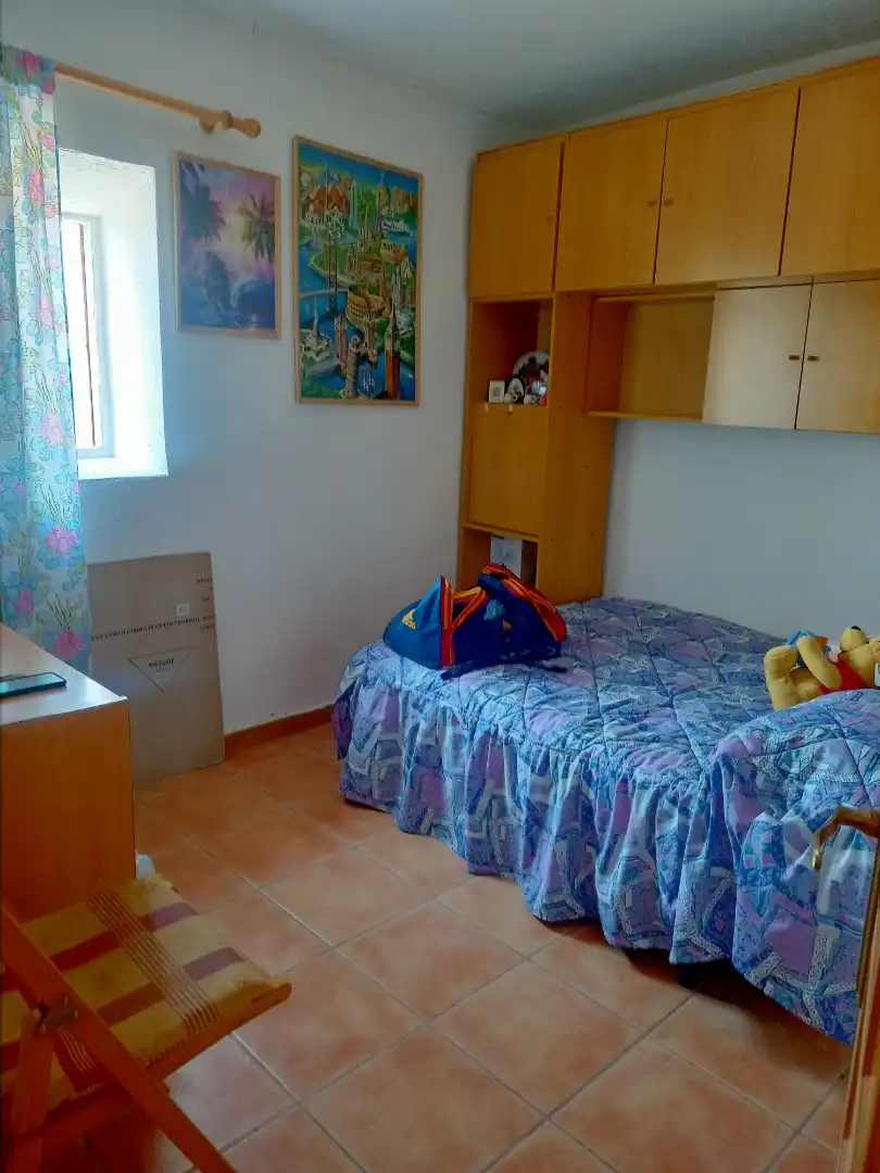 Habitación de Casa o chalet en venta en Cañada del Hoyo con Terraza, Amueblado y Balcón