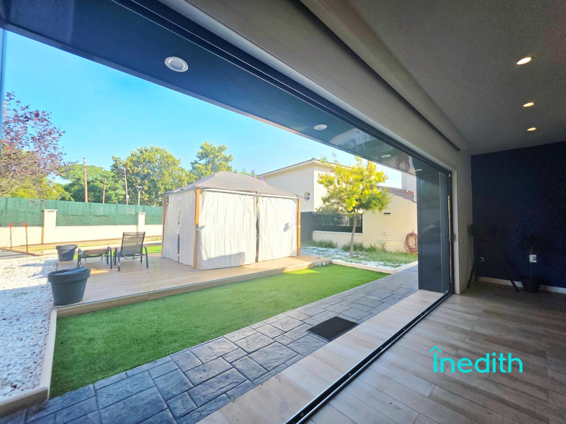 Terrace of House or chalet for sale in Cubelles  with Air Conditioner, Heating and Private garden