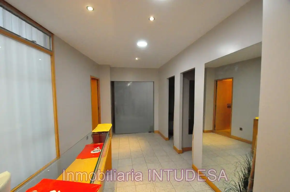 Local comercial de lloguer a Arbolancha, imagen 9