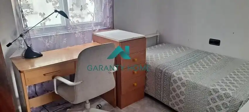 Flat with balcony to rent in San Bernardo - Carmelitas - Campus, imagen 14