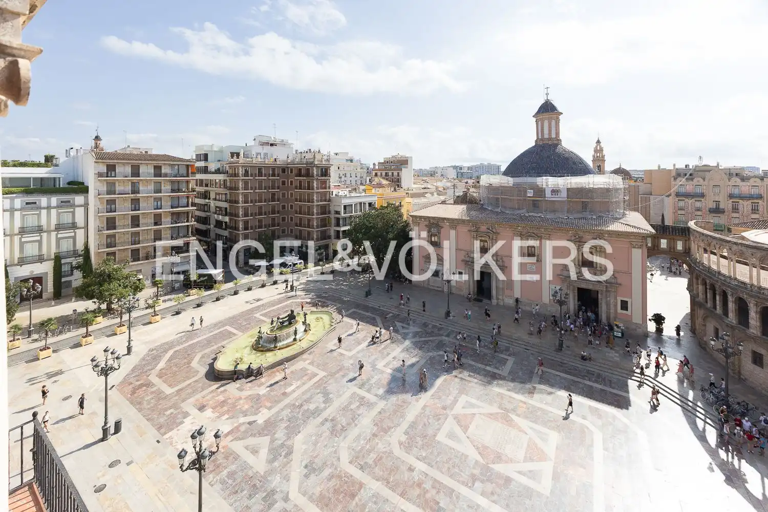 Außenansicht von Wohnung zur Miete in Valencia mit Klimaanlage, Heizung und Parkett