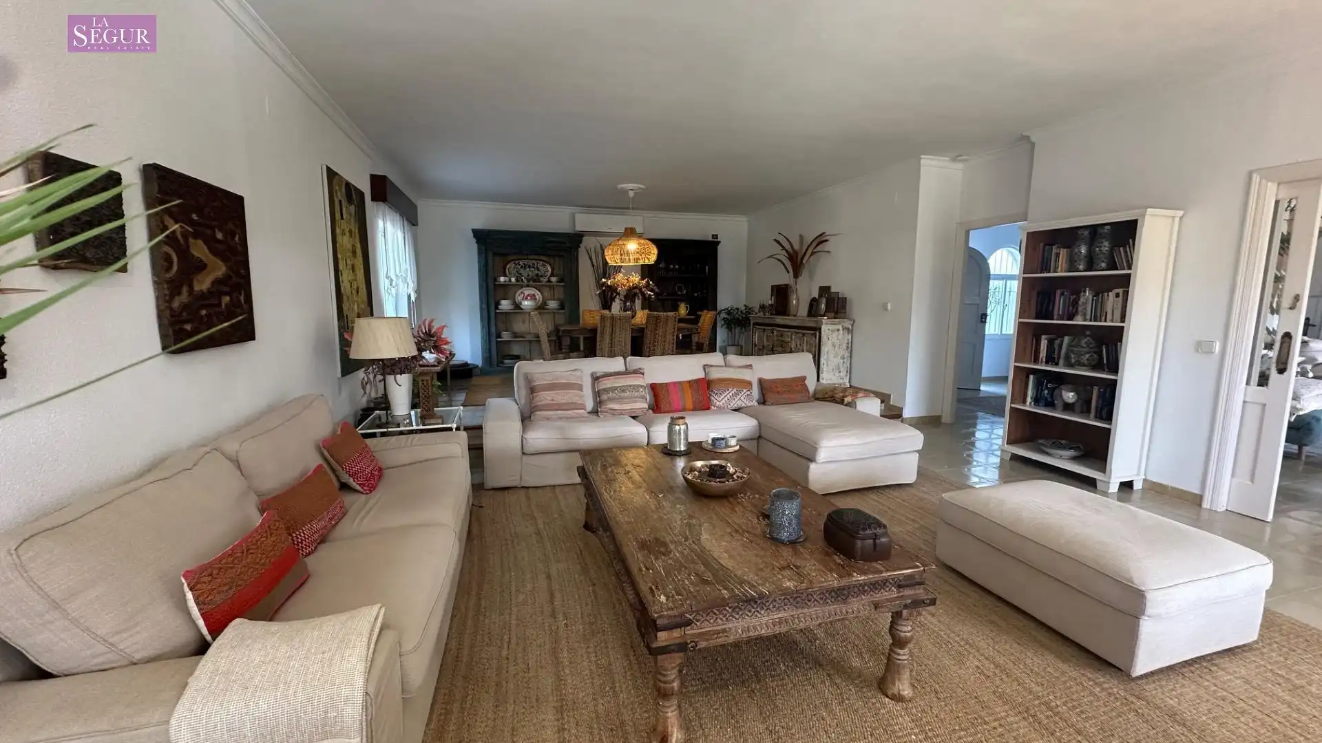Sala de estar de Finca rústica en venta en Barbate con Aire acondicionado, Jardín privado y Terraza