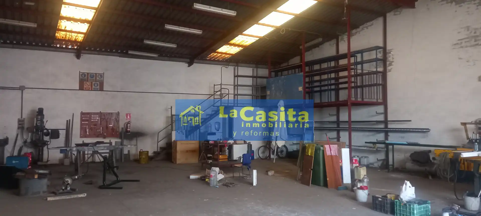 Nau industrial en venda a Calle Olivo, imagen 4