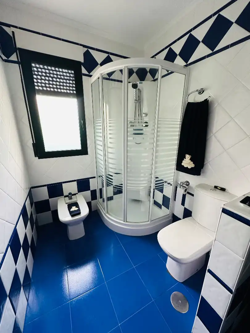 Baño de Casa o chalet en venta en Mojados con Calefacción, Jardín privado y Terraza
